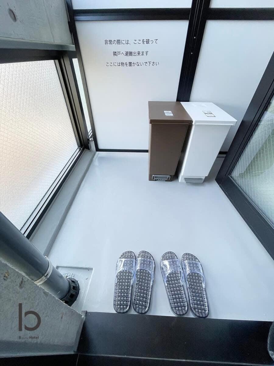 Bhotel Nekoyard - Comfortable Studio, Easy Walk To Peace Park Hiroshima Bagian luar foto